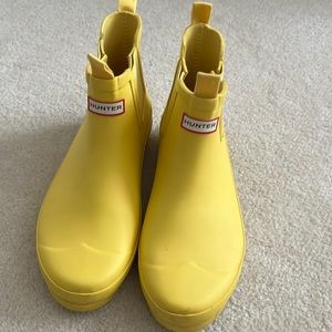 Hunter rain boots size 7 EU 37